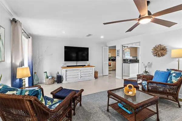 912 CHURCH ST, Venice, FL 34285