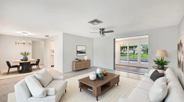 2610 REGATTA DR, Sarasota, FL 34231