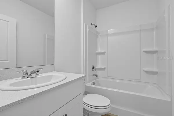 6777 EQUINOX LN, North Fort Myers, FL 33917