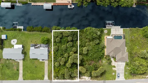 18045 OHARA DR, Port Charlotte, FL 33948
