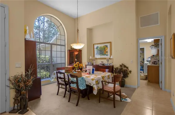 5945 N Oakmont DR, Beverly Hills, FL 34465