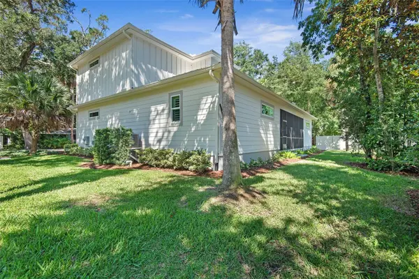 11 DAWSON DR, Palm Coast, FL 32137