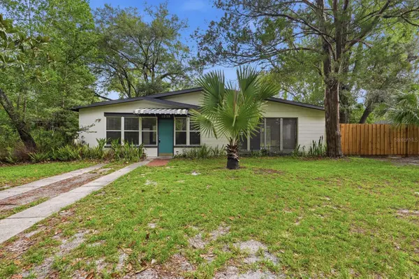1038 NE 21ST AVE, Gainesville, FL 32609