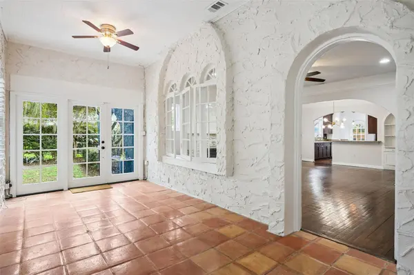 215 S LAWSONA BLVD, Orlando, FL 32801