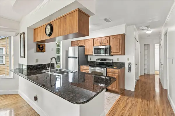 2478 SWEETWATER CLUB CIR #92, Kissimmee, FL 34746