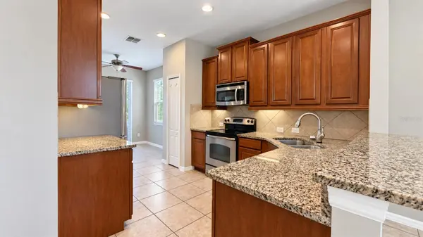 5209 ALLIGATOR FLAG LN, Orlando, FL 32811