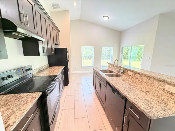 3124 N COVINGTON DR, Deltona, FL 32738