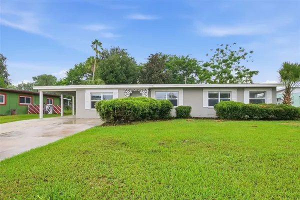 2210 BEATRICE DR, Orlando, FL 32810