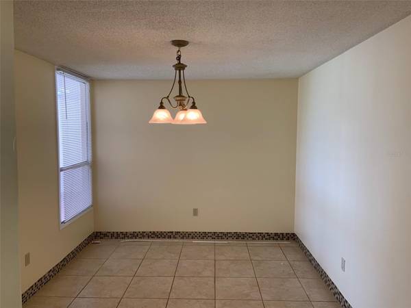 544 ORANGE DR #21, Altamonte Springs, FL 32701