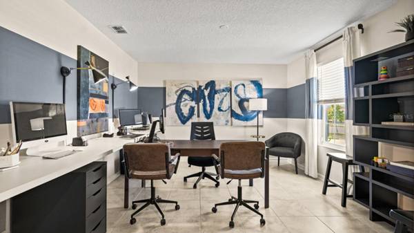5065 WORCHESTER DR, Kissimmee, FL 34746
