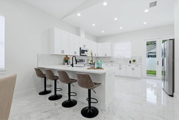 6042 105TH TER N, Pinellas Park, FL 33782