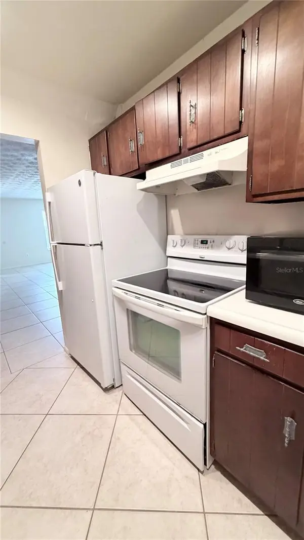 5311 HANSEL AVE #D11, Orlando, FL 32809
