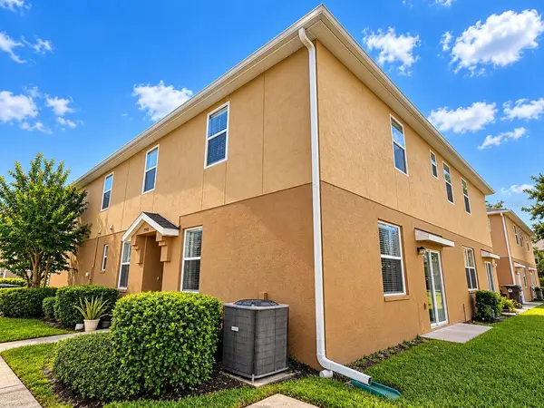 3998 PEMBERLY PINES CIR, St Cloud, FL 34769