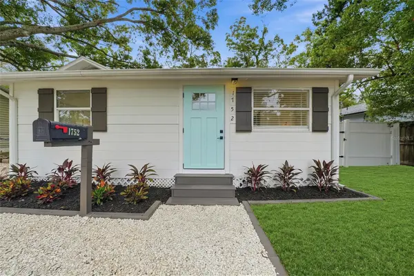 1752 42ND ST S, St Petersburg, FL 33711