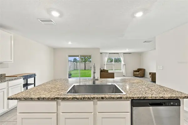 7980 BROAD POINTE DR, Zephyrhills, FL 33540