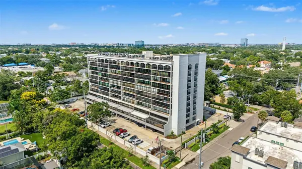 3211 W SWANN AVE #203, Tampa, FL 33609