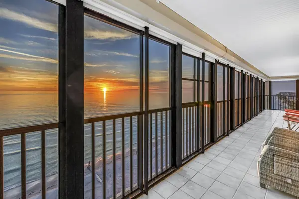 15462 GULF BLVD #1006, Madeira Beach, FL 33708