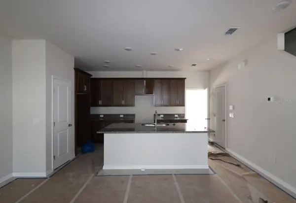 5620 COOPERS HAWK TRL, St Cloud, FL 34772