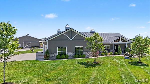 219 Fieth RD, Troy, MO 63379