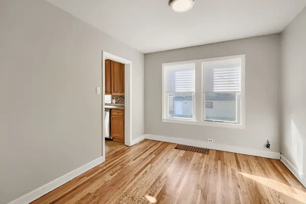 3904 Gladys AVE, Bellwood, IL 60104