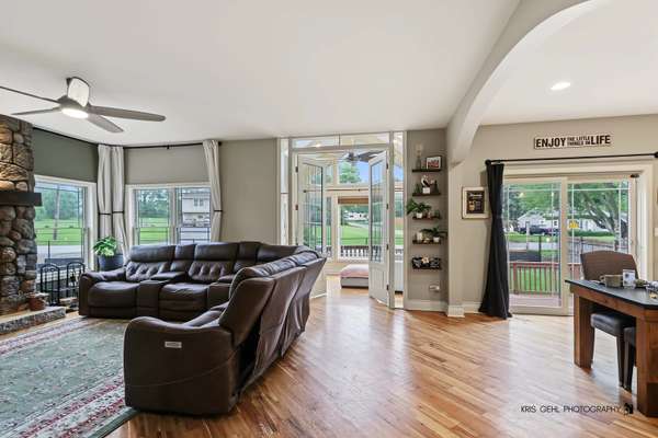 3508 Washington ST, Mchenry, IL 60050