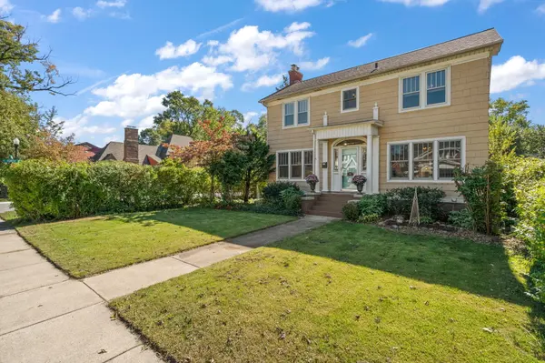 32 Lawndale ST, Hammond, IN 46324