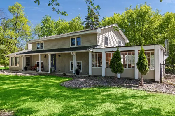 6060 Hemlock LN N, Plymouth, MN 55442