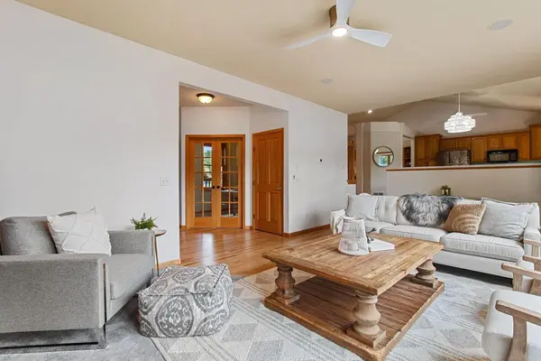 600 Topaz LN, Hudson, WI 54016