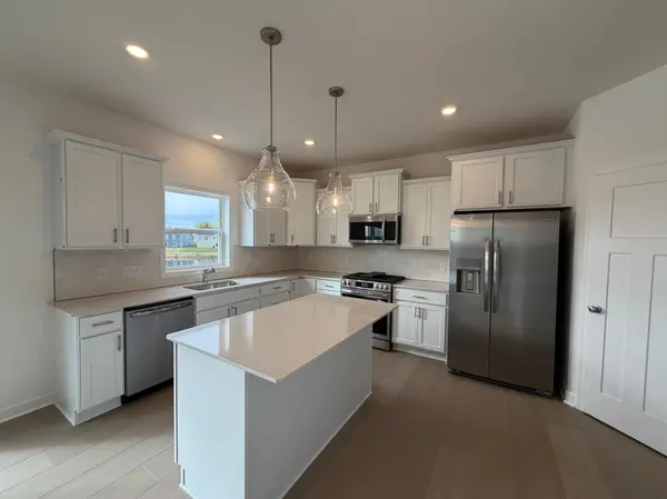 7621 Lotus LN, Lino Lakes, MN 55038
