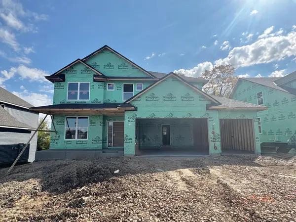 1906 Timber LN, Carver, MN 55315