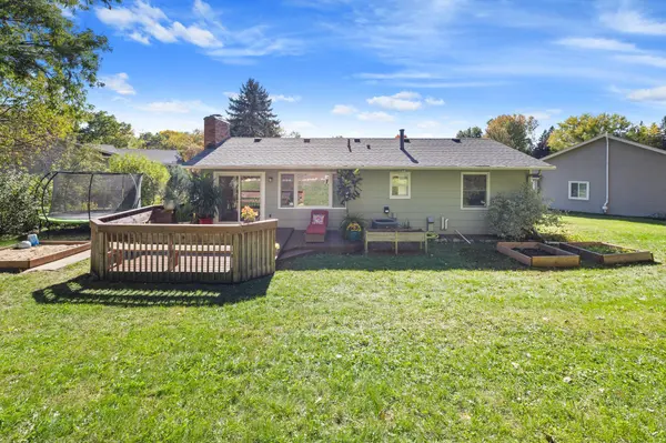 4801 Shevlin CT, Eagan, MN 55122