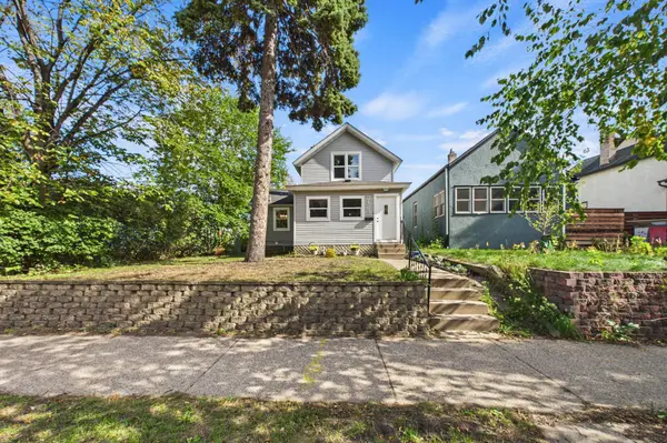 2423 Quincy ST NE, Minneapolis, MN 55418