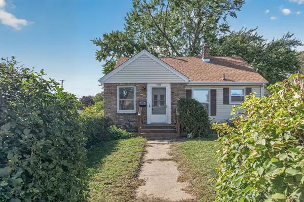 4858 6th ST NE, Columbia Heights, MN 55421