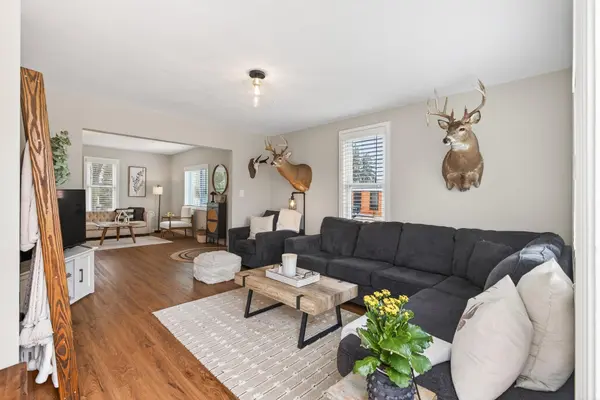 24 Main ST E, Norwood Young America, MN 55397