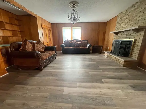 408 Poplar St, Waynesboro, TN 38485