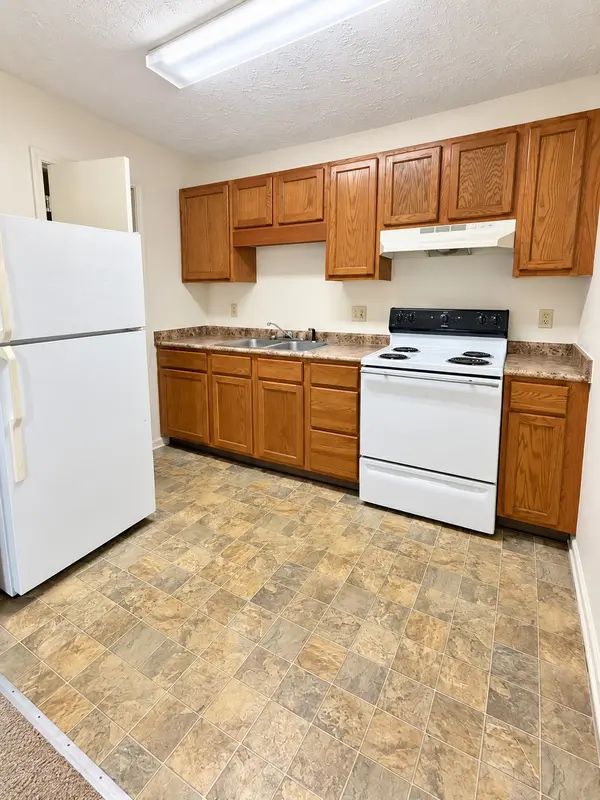 106 Koffman Dr #B2, Hopkinsville, KY 42240