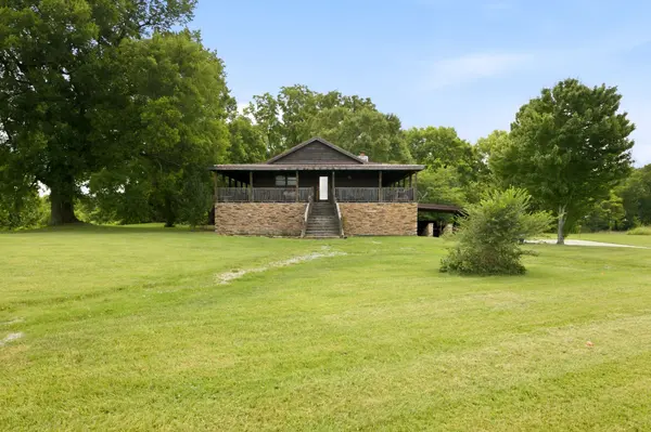 2425 Allisona Rd, Eagleville, TN 37060