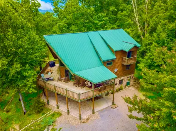 2261 Headrick Lead, Sevierville, TN 37862