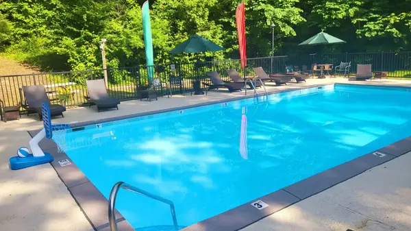 2261 Headrick Lead, Sevierville, TN 37862