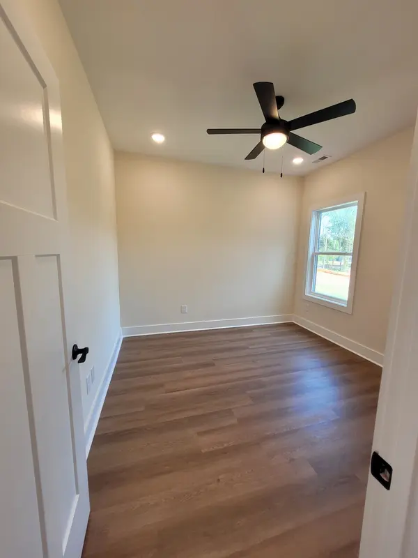 201 Sandalwood Way, Dickson, TN 37055