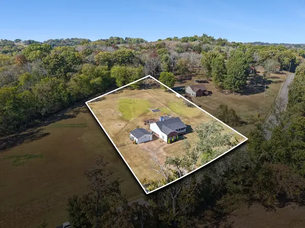 1245 Cliff Amos Rd, Spring Hill, TN 37174