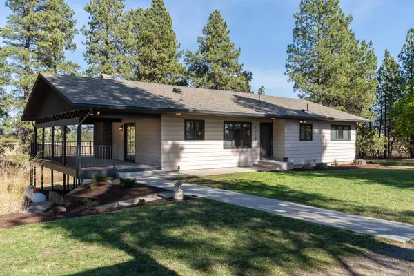13107 E Crisler Ave, Valleyford, WA 99036