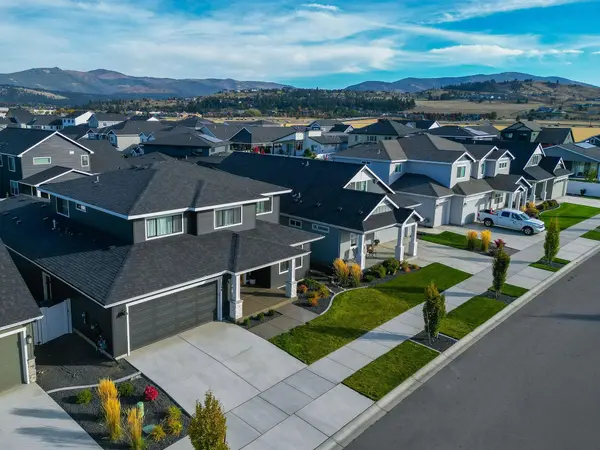 1748 N Snoqualmie Rd, Liberty Lake, WA 99019