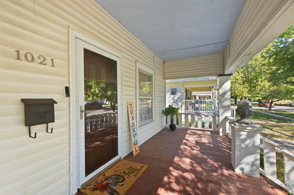 1021 N Woodrow, Wichita, KS 67203