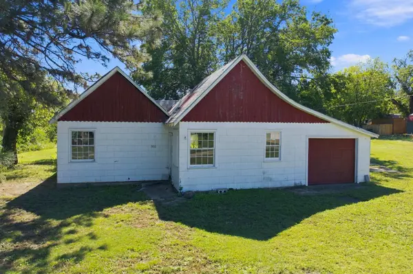506 W 11th, Wellington, KS 67152
