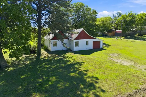 506 W 11th, Wellington, KS 67152
