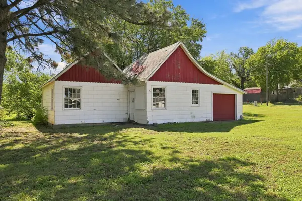 506 W 11th, Wellington, KS 67152