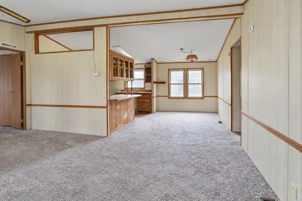 17920 E Sunset Strip, Winfield, KS 67156