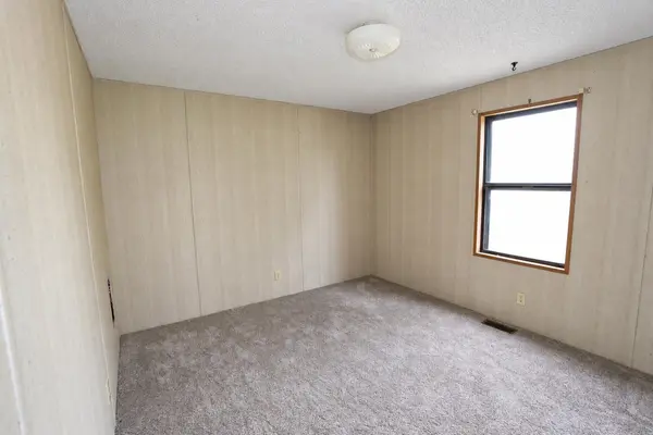 17920 E Sunset Strip, Winfield, KS 67156