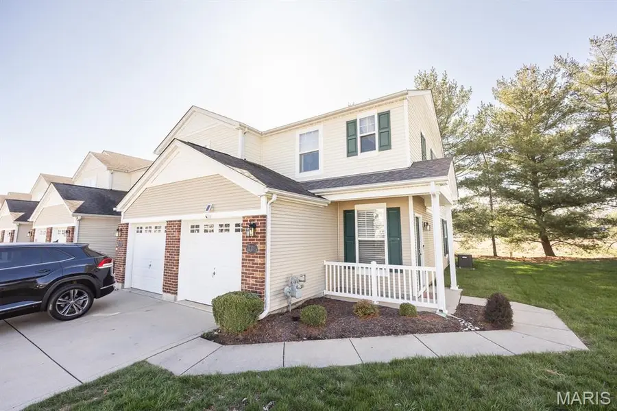2058 Celebration Park CIR, Belleville, IL 62220